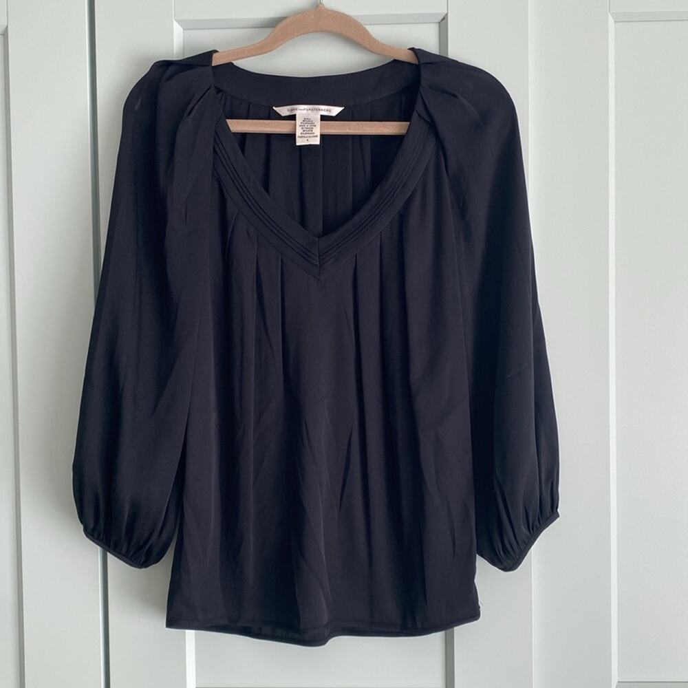 Diane Von Furstenberg Black Silk Cahil Blouse 3/4 Sleeve V Neck Women's Size 4